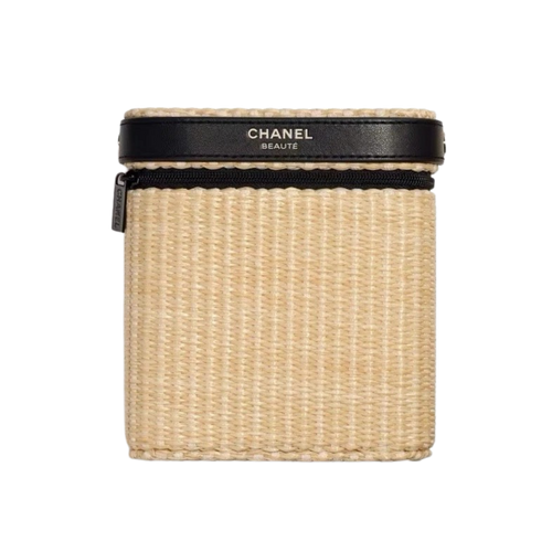 Chanel Les Beiges Summer Essential Makeup Bag