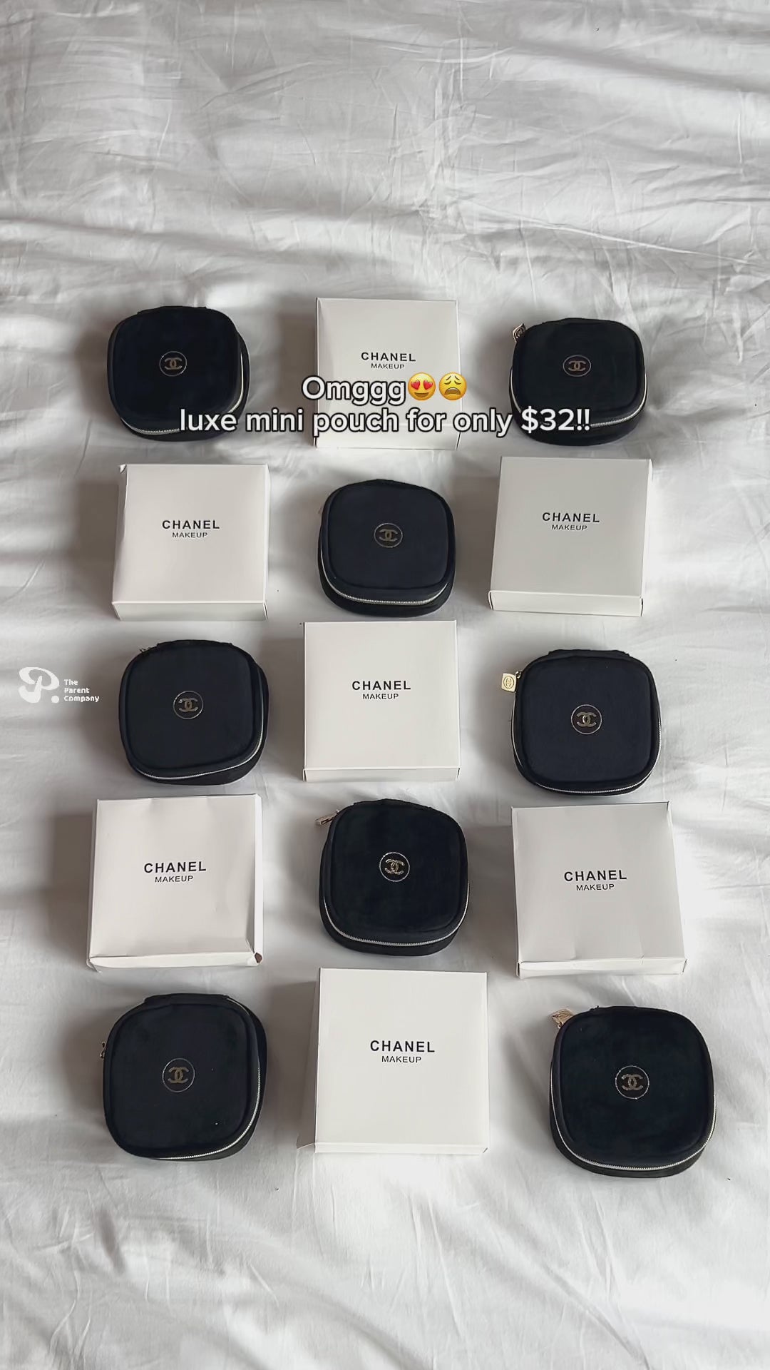 Load video: Chanel Beauty Makeup Mirror Pouch